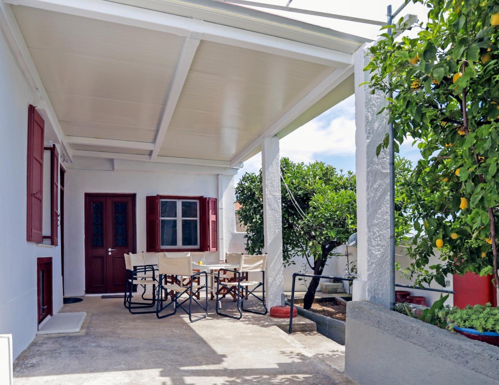 Angelinas House Hotel Glossa Exterior photo